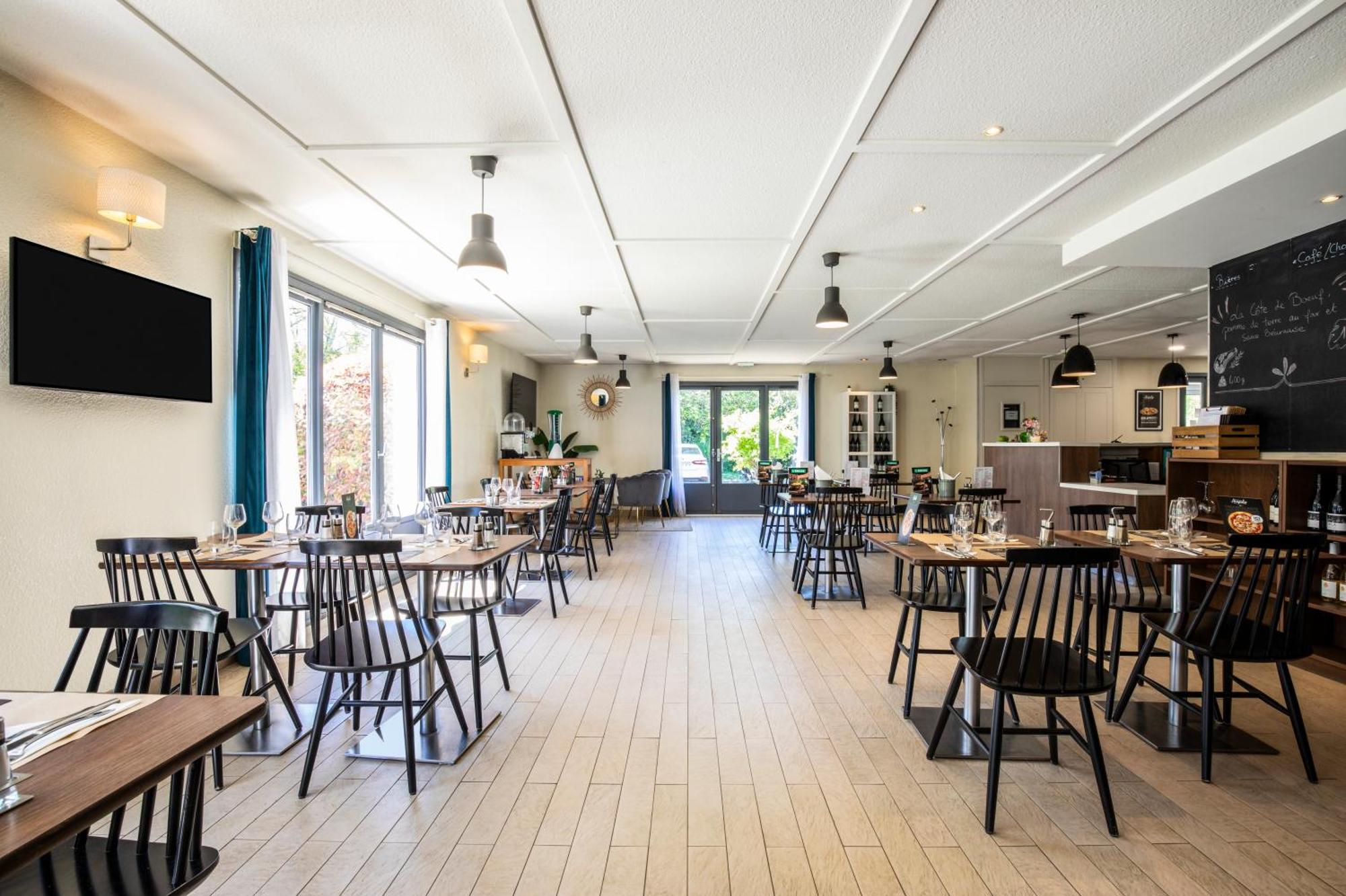 Campanile Auxerre - Moneteau Hotell Eksteriør bilde